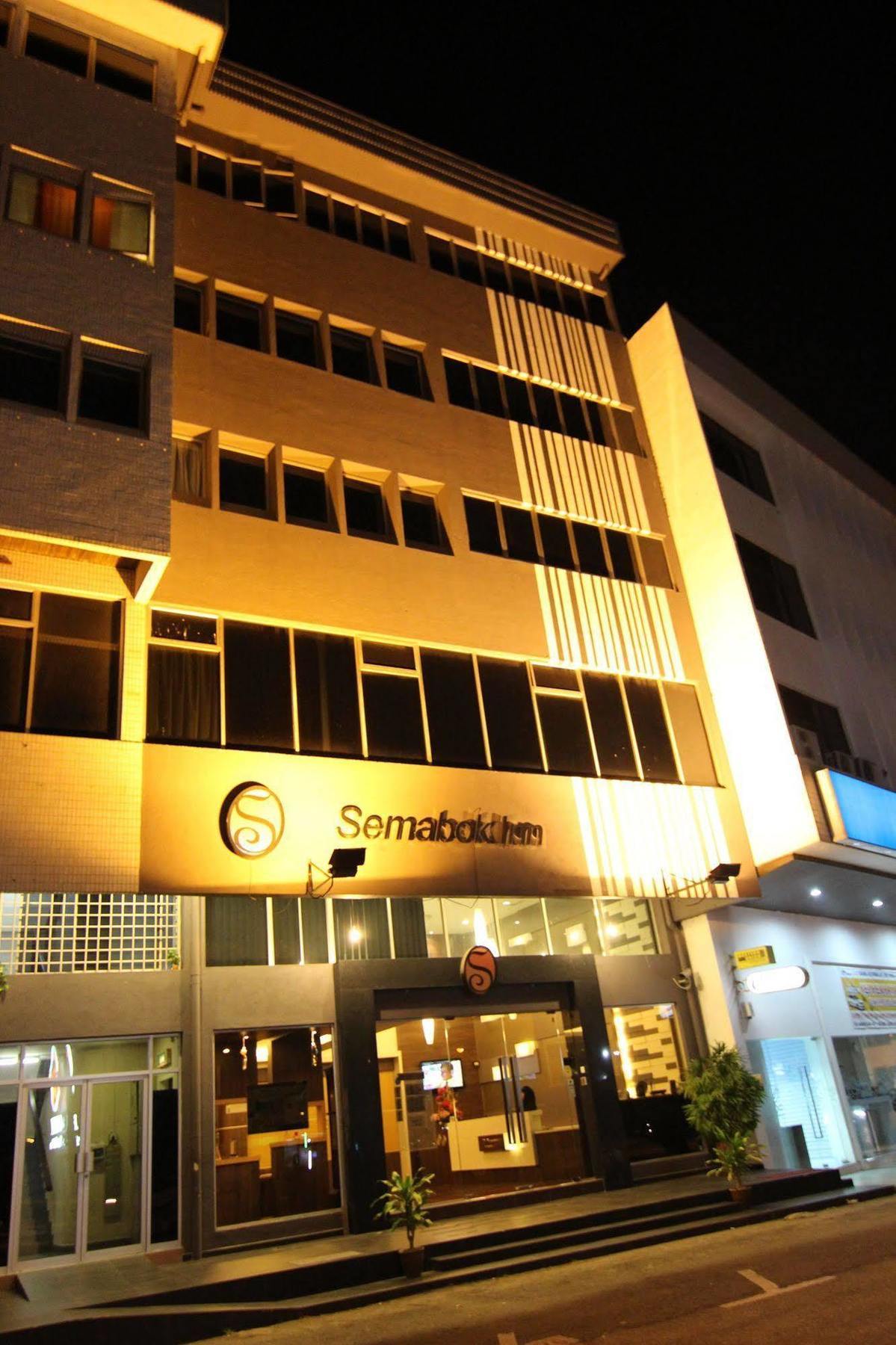 Hotel Zamburger Cheese Melaka Exteriér fotografie